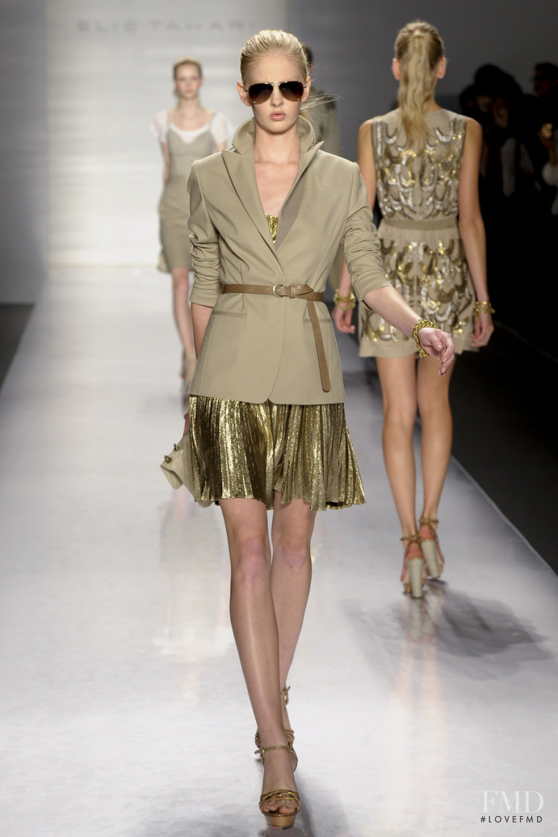 Elie Tahari fashion show for Spring/Summer 2011