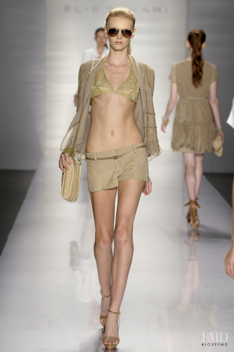 Elie Tahari fashion show for Spring/Summer 2011