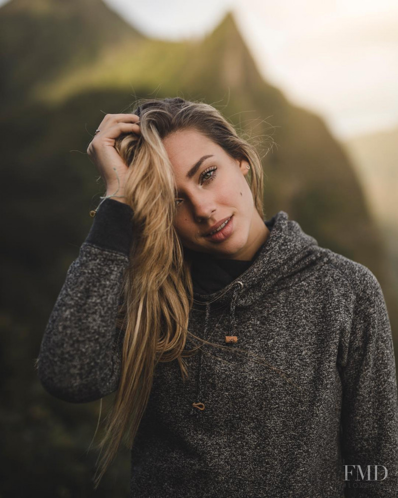 Charly Jordan featured in  the tentree lookbook for Spring/Summer 2018