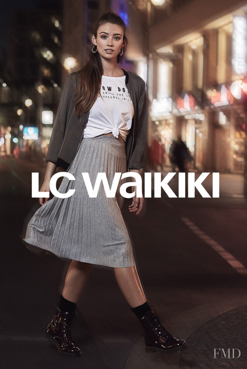 Lorena Rae featured in  the LC Waikiki advertisement for Autumn/Winter 2016