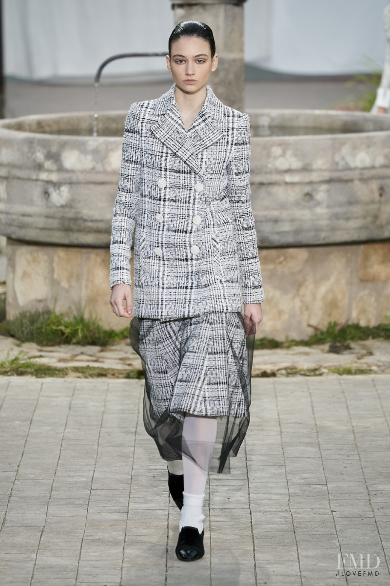 Beloslava Bell Hinova featured in  the Chanel Haute Couture fashion show for Spring/Summer 2020