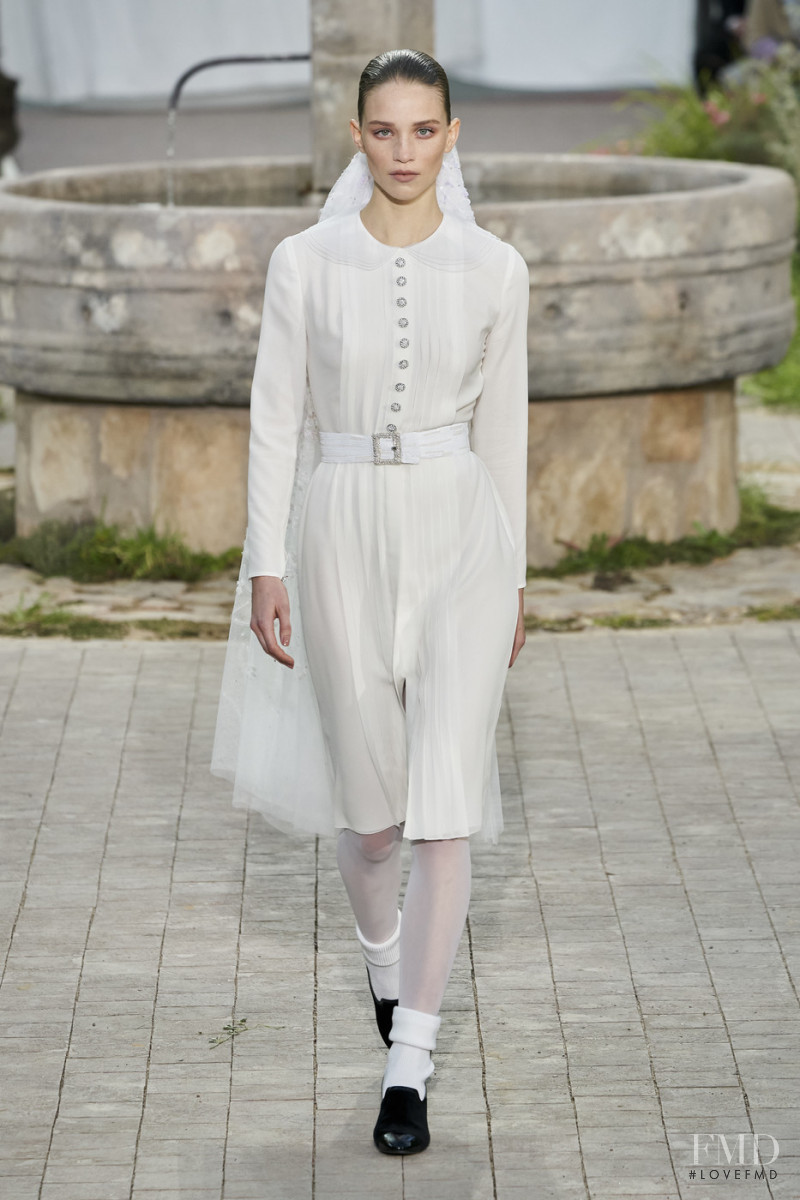 Rebecca Leigh Longendyke featured in  the Chanel Haute Couture fashion show for Spring/Summer 2020