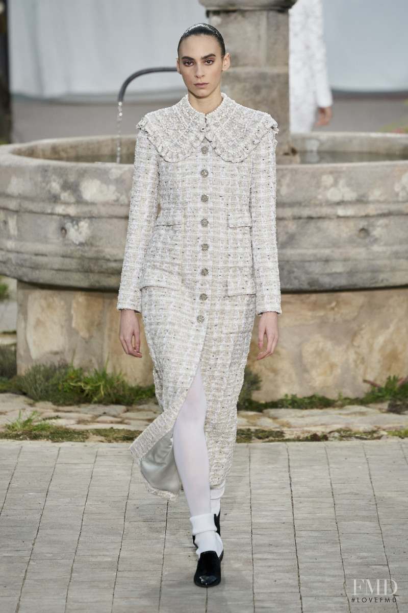 Sarah Emerson Lang featured in  the Chanel Haute Couture fashion show for Spring/Summer 2020