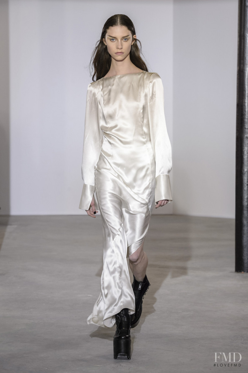 Olivier Theyskens fashion show for Autumn/Winter 2018