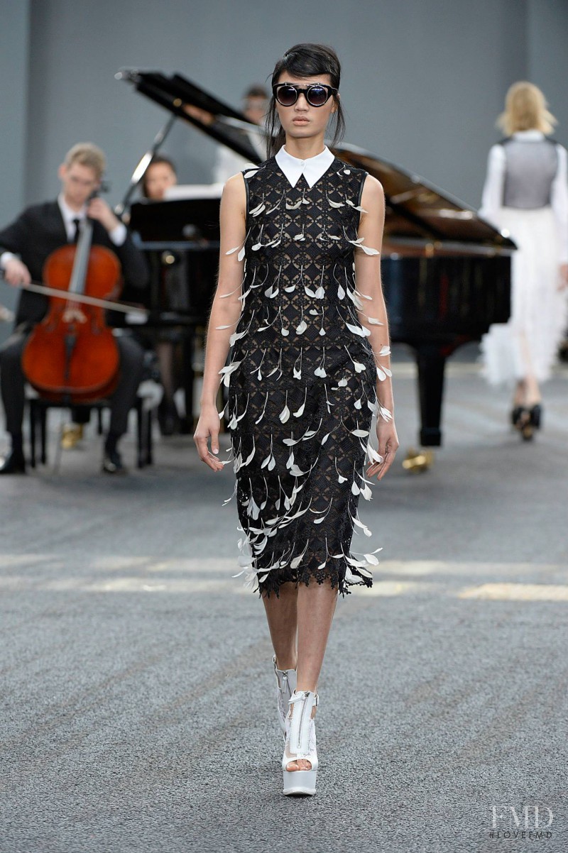 Qi Wen featured in  the Erdem fashion show for Spring/Summer 2014