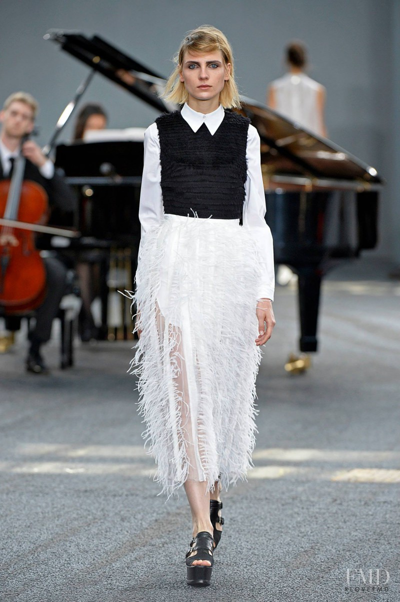 Maria Loks featured in  the Erdem fashion show for Spring/Summer 2014
