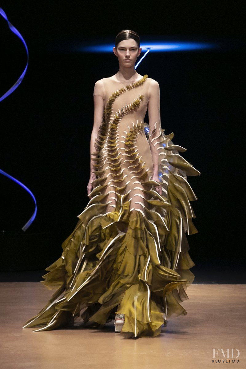 Alberte Mortensen featured in  the Iris Van Herpen fashion show for Spring/Summer 2020