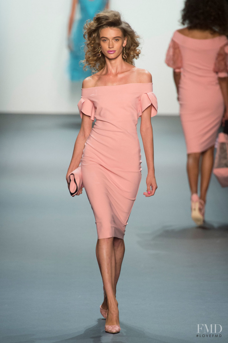 Chiara Boni La Petite Robe fashion show for Spring/Summer 2017