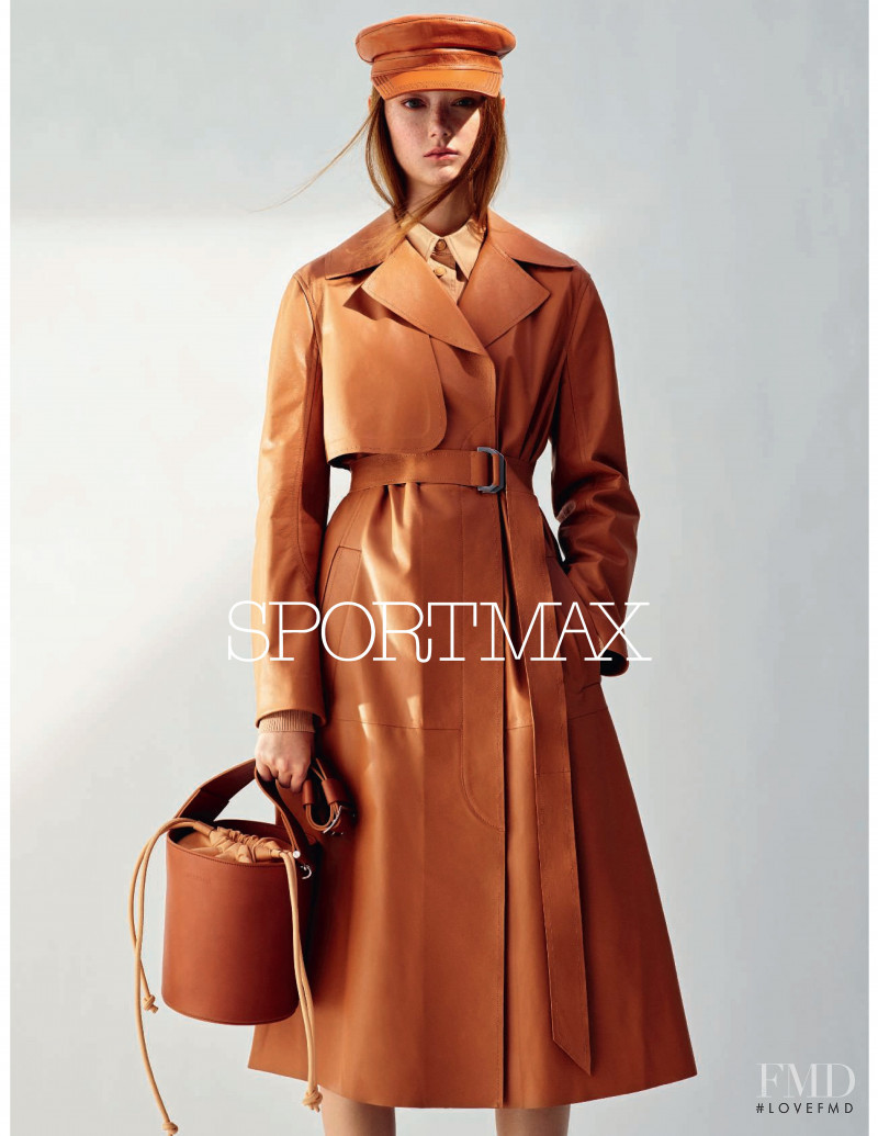 Sara Grace Wallerstedt featured in  the Sportmax advertisement for Spring/Summer 2020