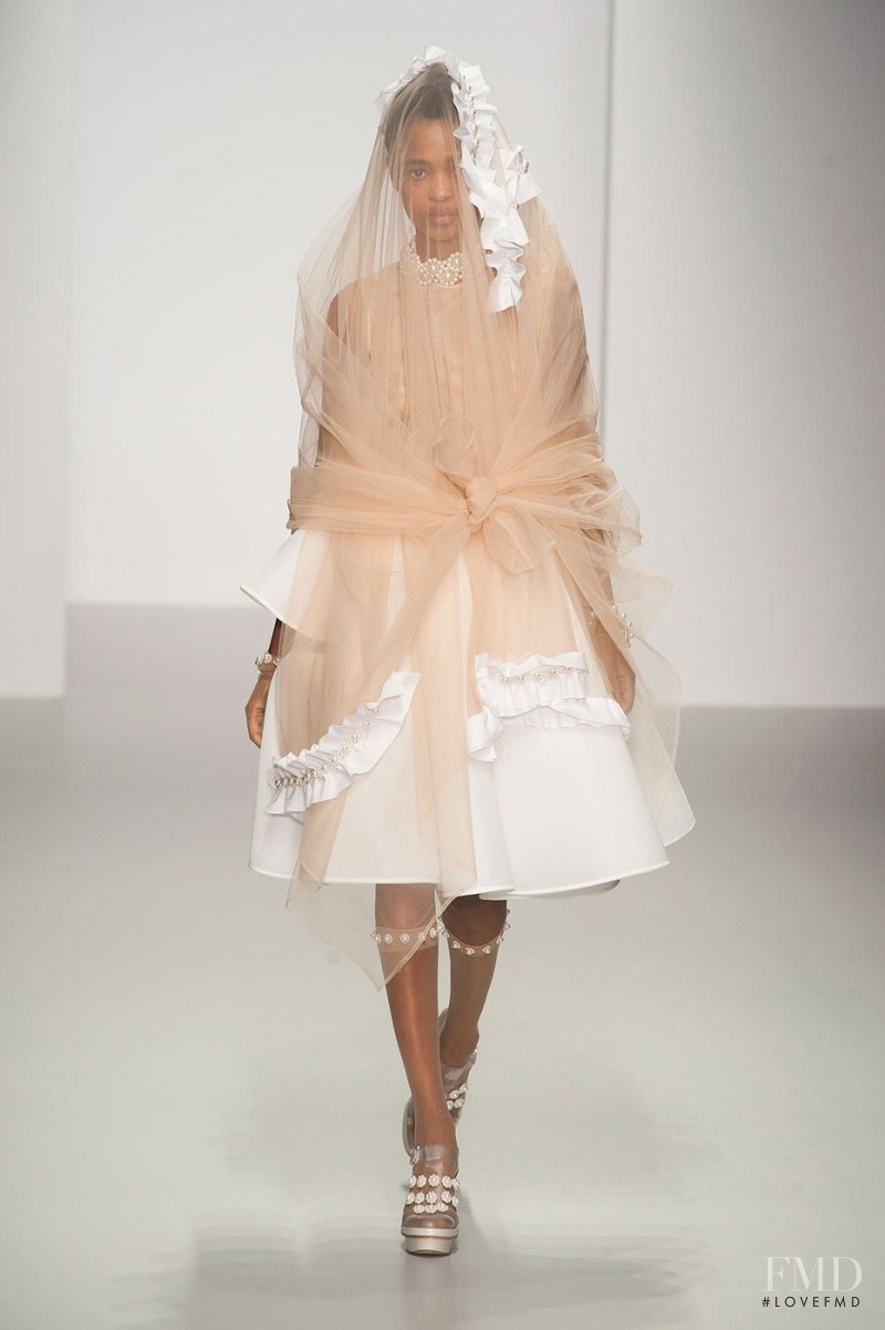 Simone Rocha fashion show for Spring/Summer 2014