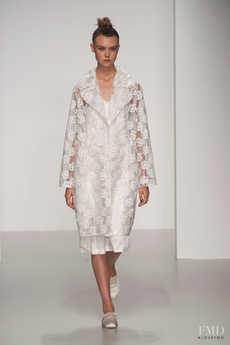 Simone Rocha fashion show for Spring/Summer 2014