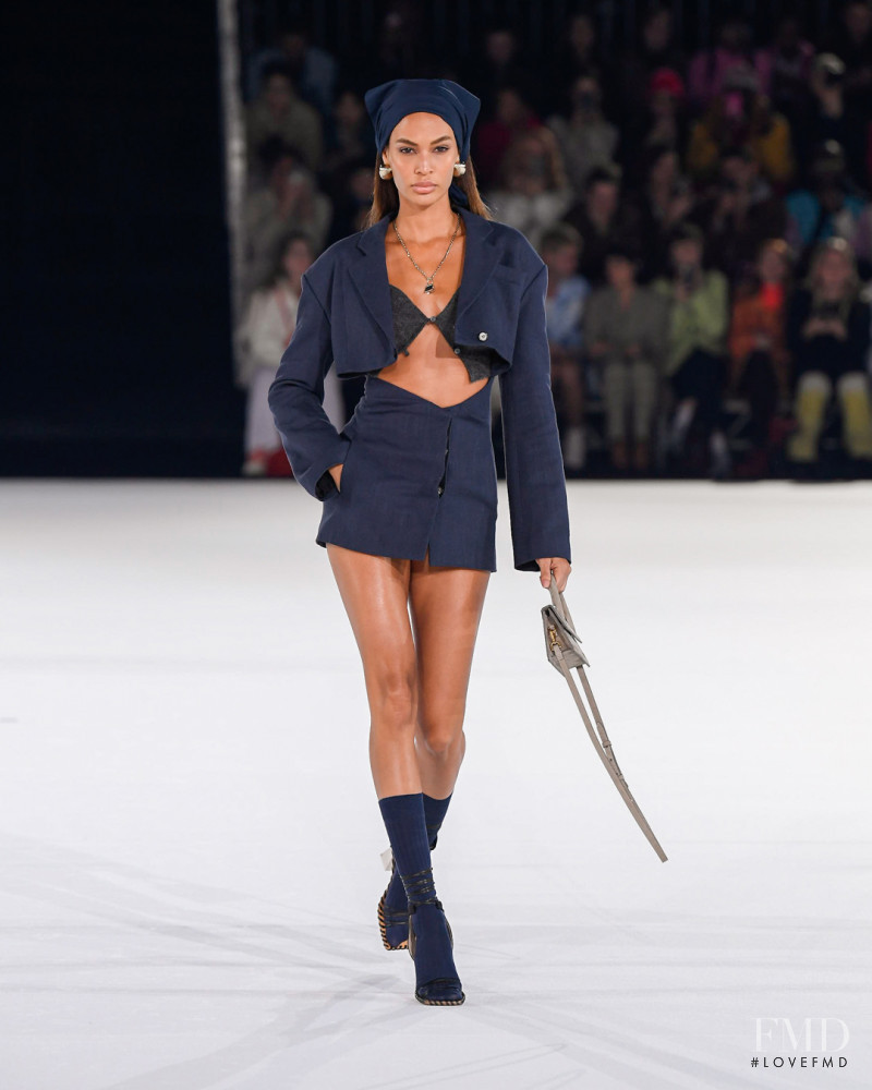 Joan Smalls featured in  the Jacquemus fashion show for Autumn/Winter 2020
