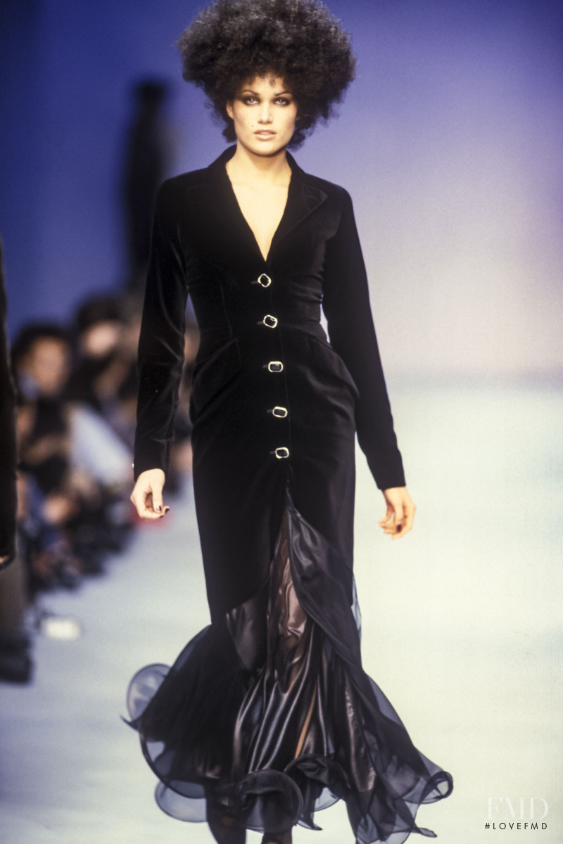 Rosemarie Wetzel featured in  the Romeo Gigli fashion show for Autumn/Winter 1995