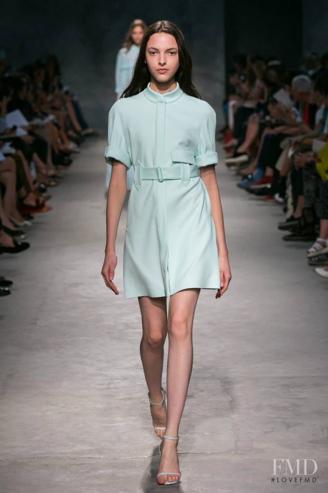 Felipe Oliveira Baptista fashion show for Spring/Summer 2014