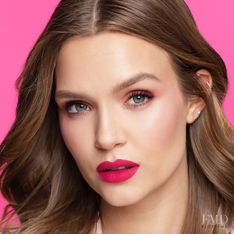 Josephine Skriver featured in  the Maybelline advertisement for Spring/Summer 2020