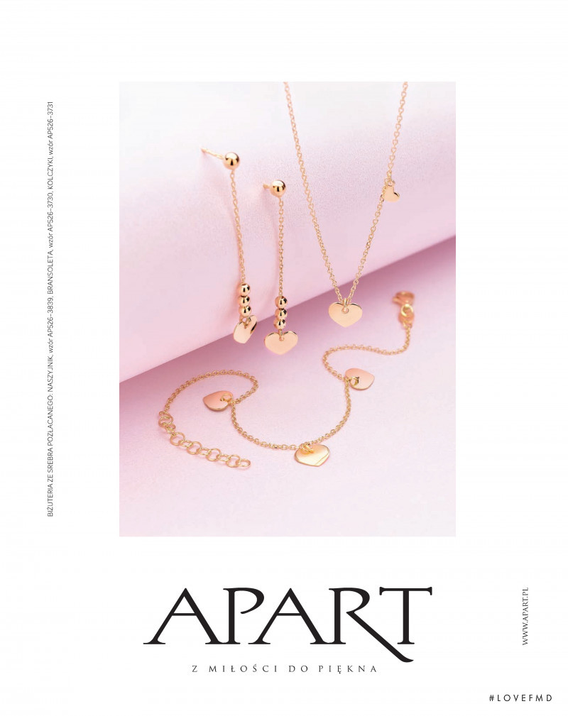 Apart advertisement for Spring/Summer 2020