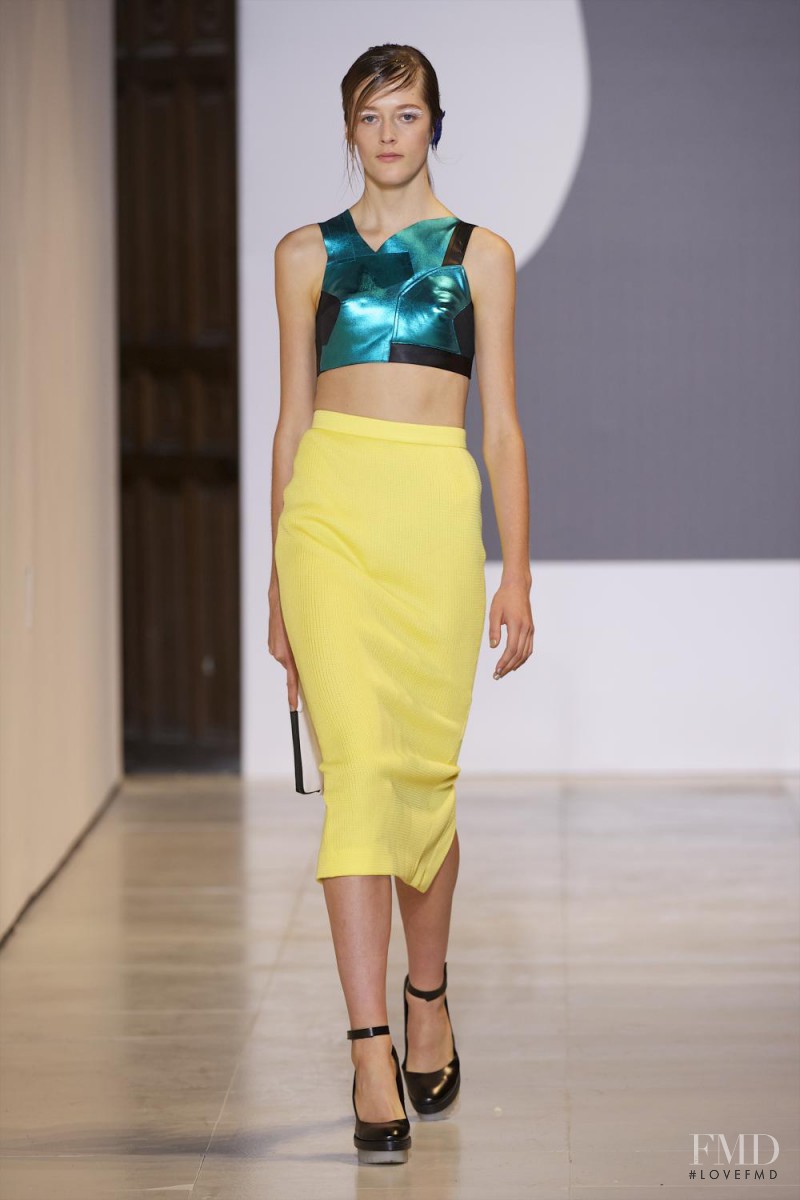 Masha Ma fashion show for Spring/Summer 2014