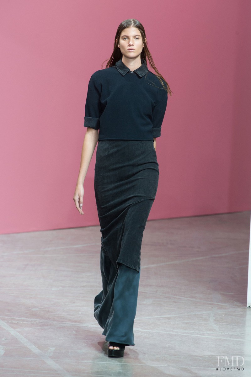 Olivier Theyskens fashion show for Spring/Summer 2014