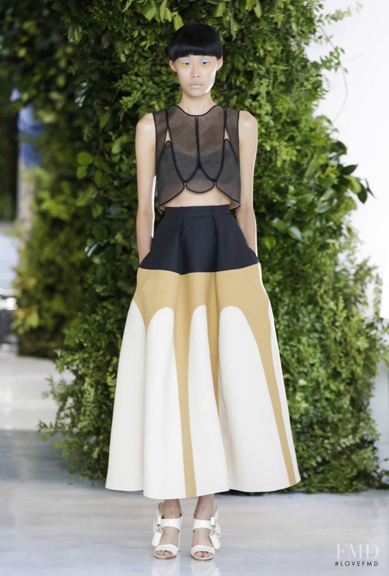 Meng Meng Wei featured in  the Delpozo fashion show for Spring/Summer 2014