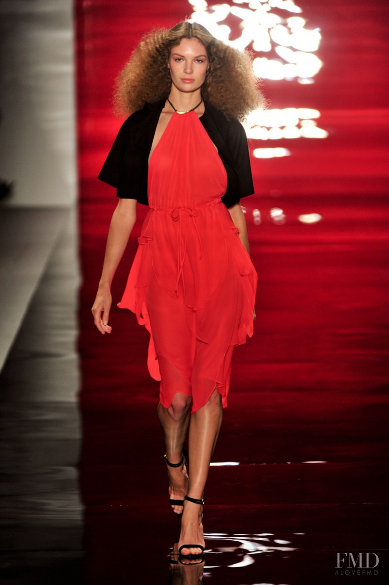 Reem Acra fashion show for Spring/Summer 2014
