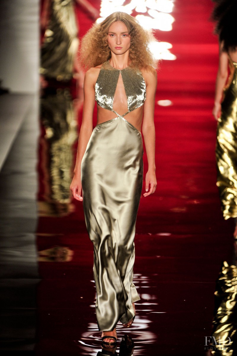 Reem Acra fashion show for Spring/Summer 2014