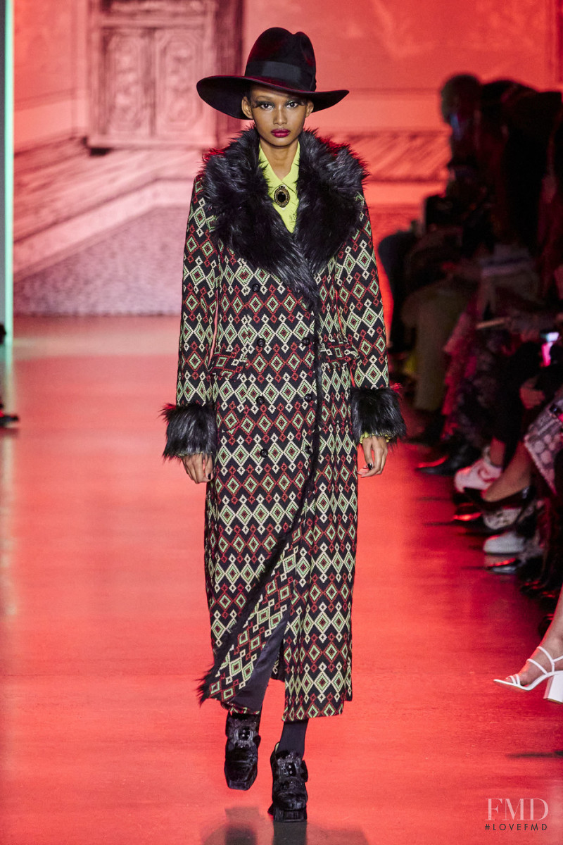 Ugbad Abdi featured in  the Anna Sui fashion show for Autumn/Winter 2020