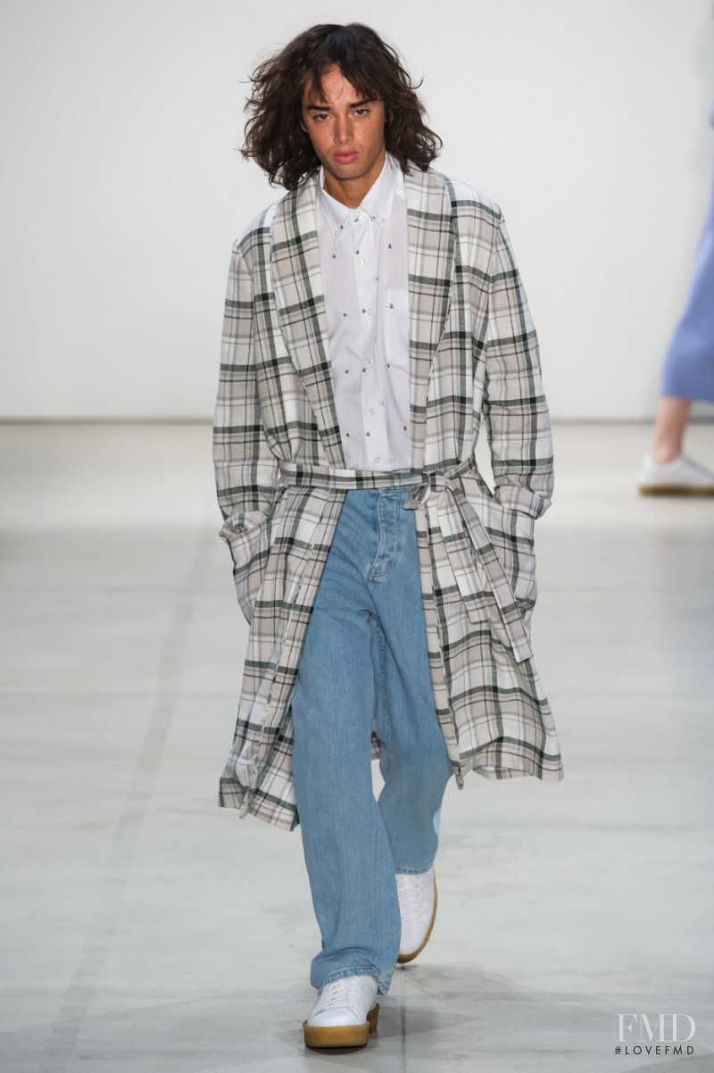 Boy by Band Of Outsiders fashion show for Spring/Summer 2017