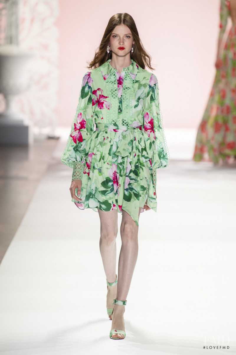 Badgley Mischka fashion show for Spring/Summer 2020