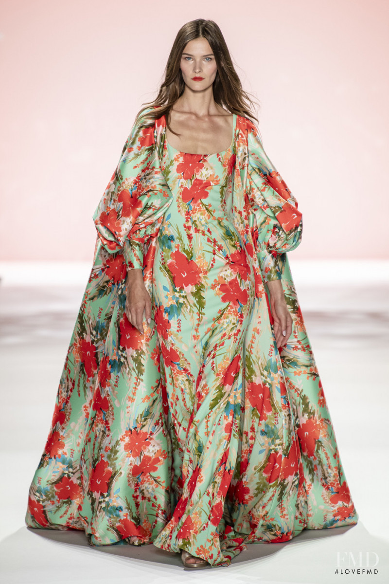 Badgley Mischka fashion show for Spring/Summer 2020