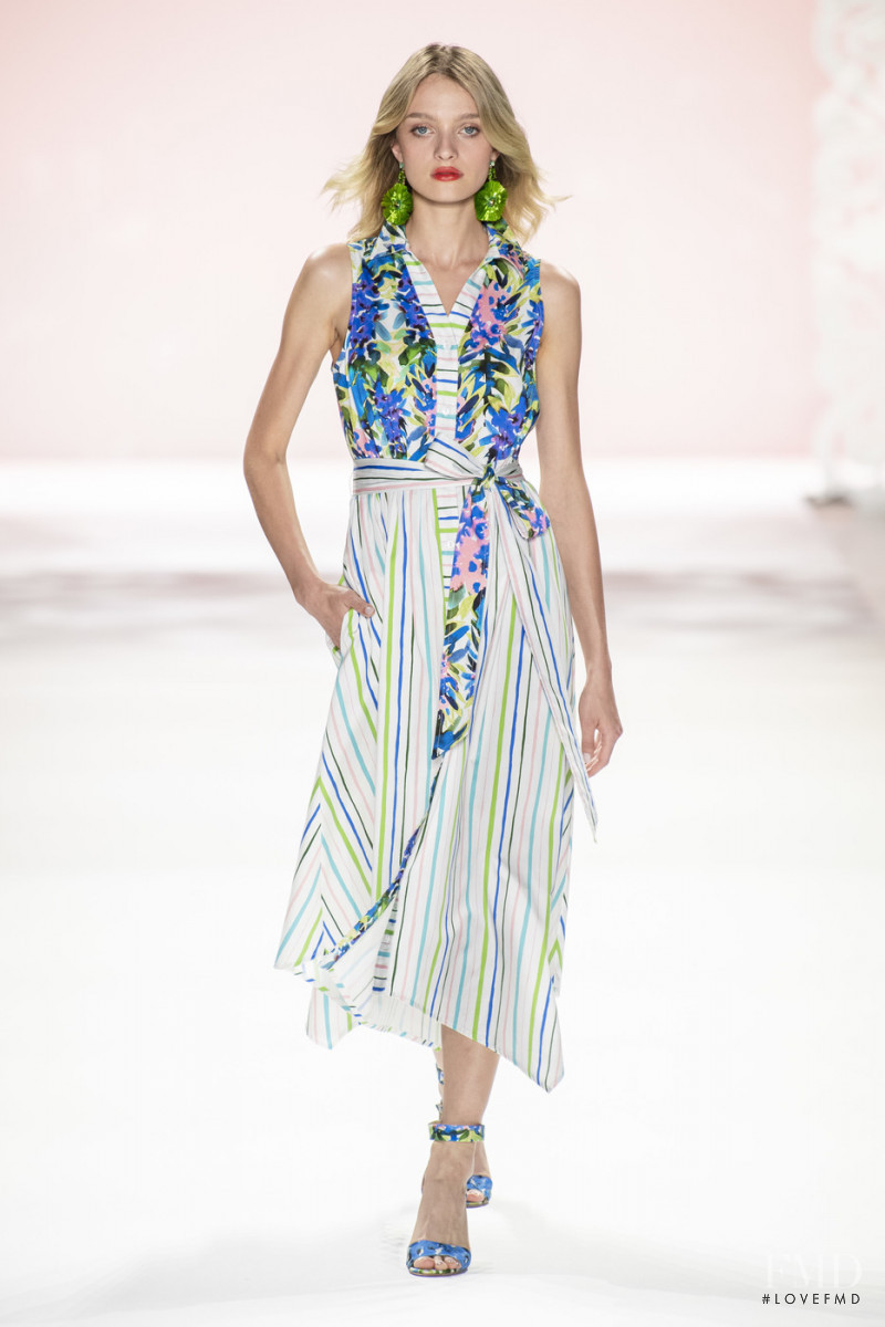 Badgley Mischka fashion show for Spring/Summer 2020