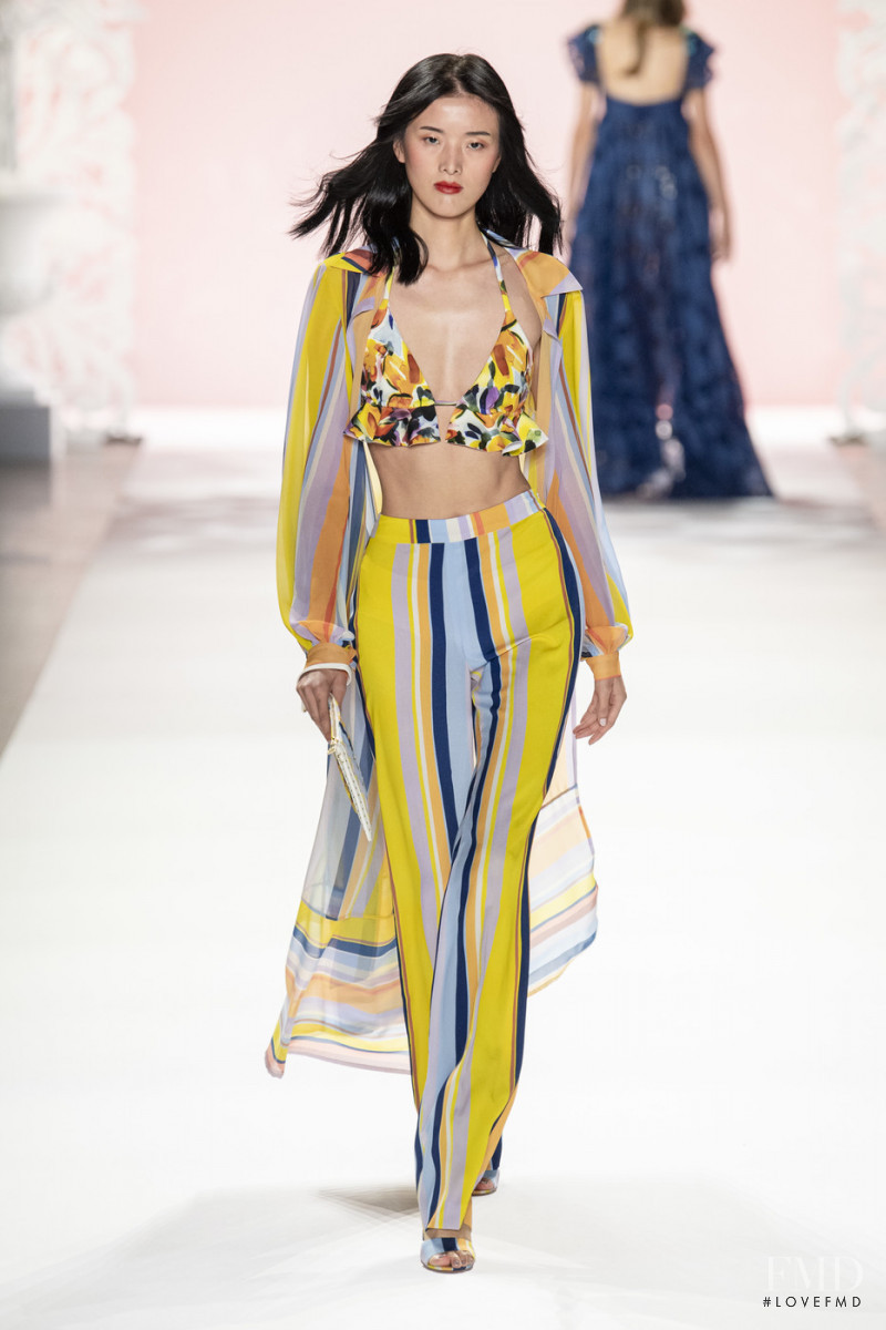 Badgley Mischka fashion show for Spring/Summer 2020