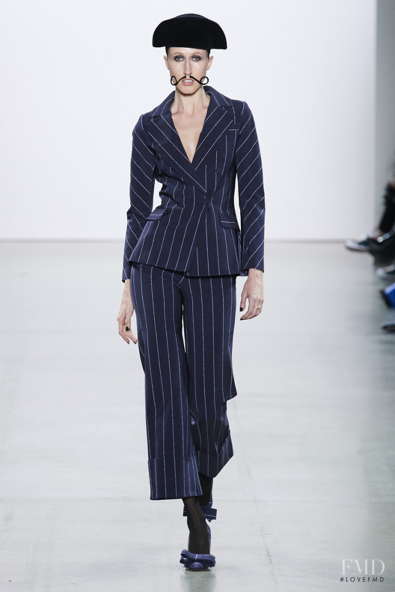 Anna Cleveland featured in  the Chiara Boni La Petite Robe fashion show for Autumn/Winter 2020