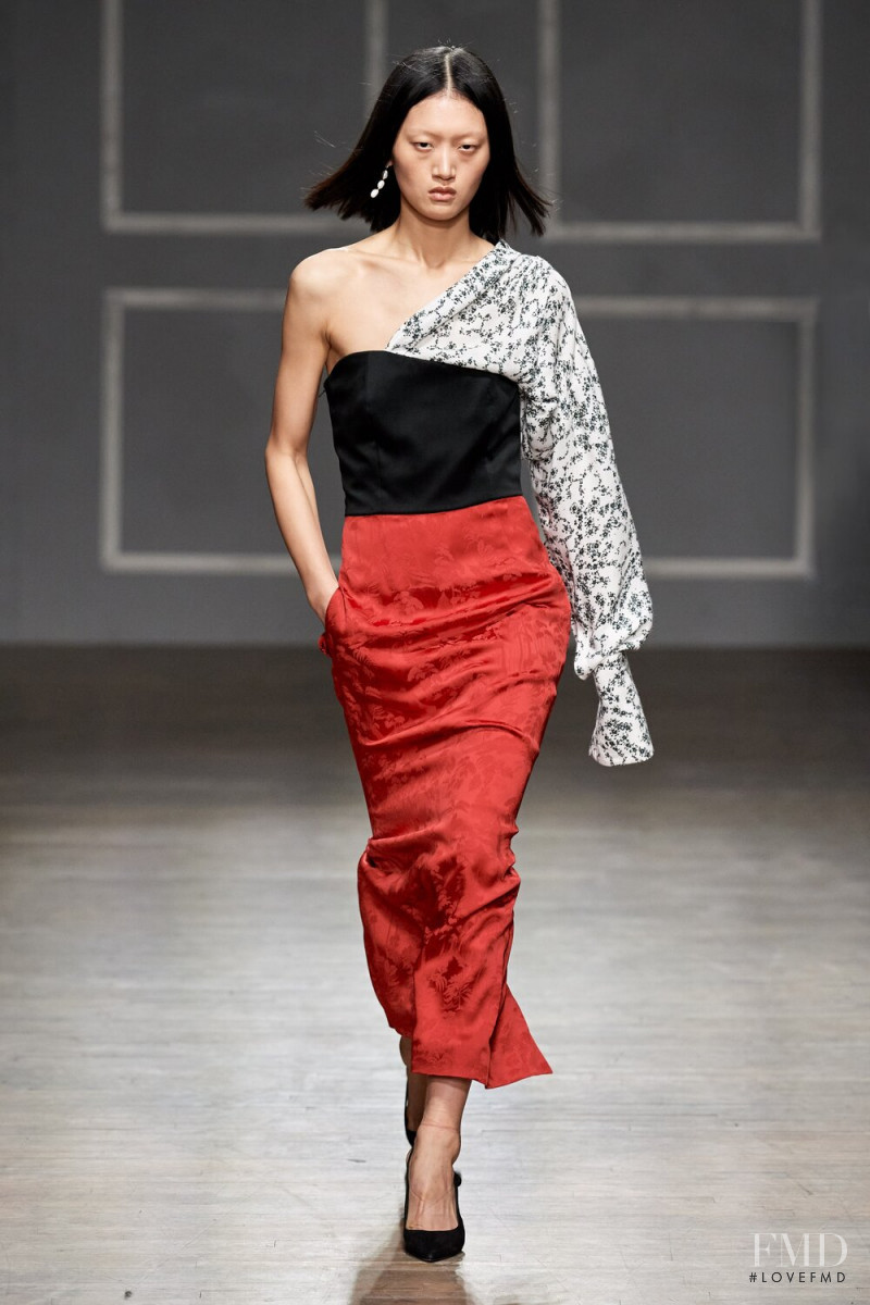 Yilan Hua featured in  the Hellessy fashion show for Autumn/Winter 2020