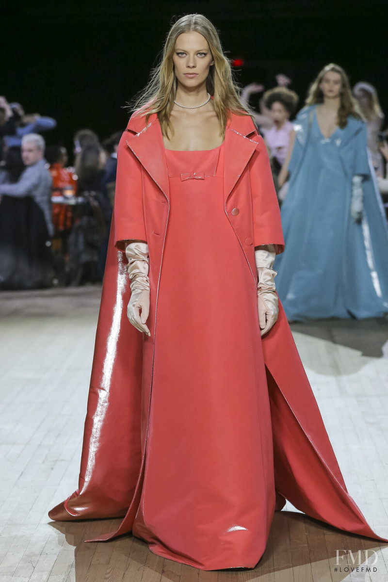 Lexi Boling featured in  the Marc Jacobs fashion show for Autumn/Winter 2020
