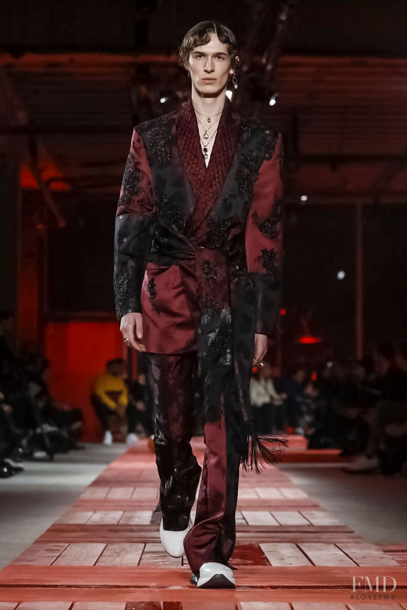 Alexander McQueen fashion show for Autumn/Winter 2018