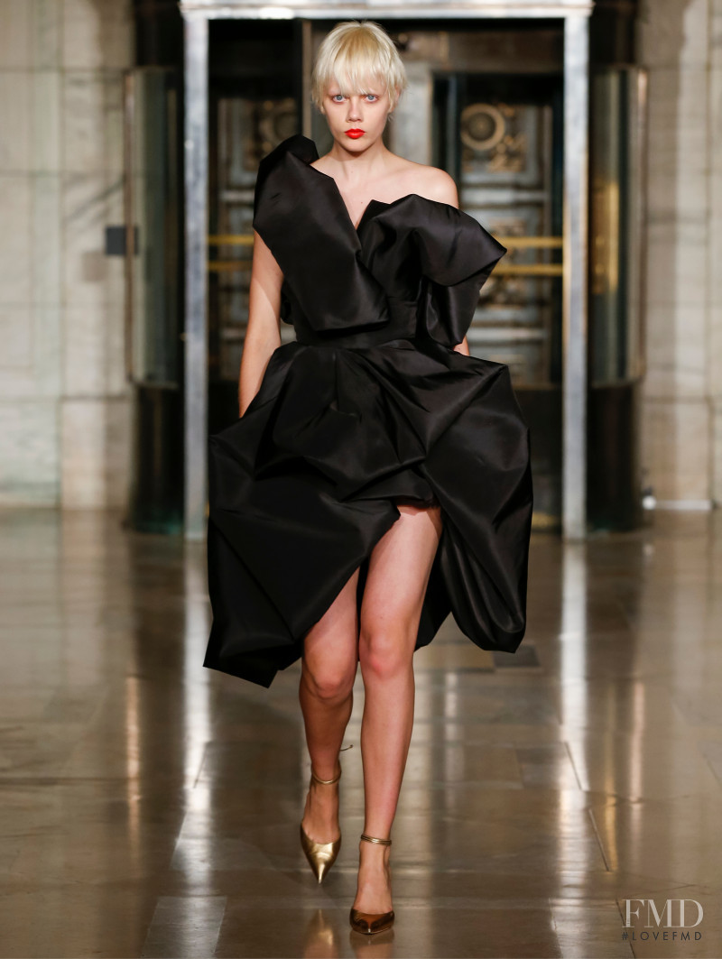 Marjan Jonkman featured in  the Oscar de la Renta fashion show for Autumn/Winter 2020