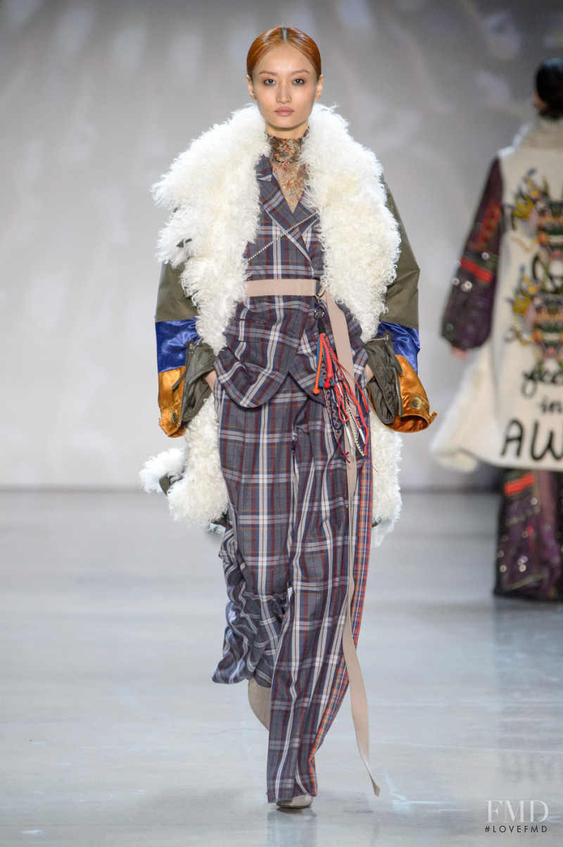 Vivienne Tam fashion show for Autumn/Winter 2018