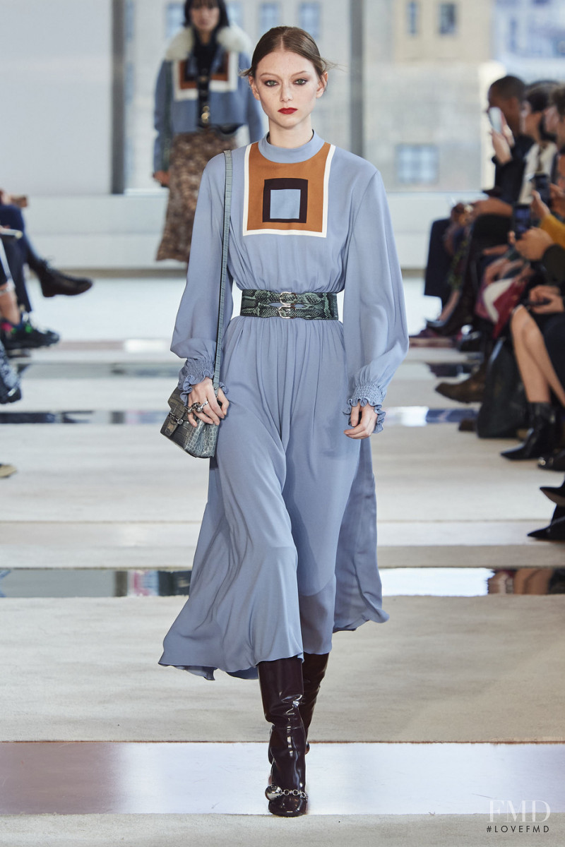 Sara Grace Wallerstedt featured in  the Longchamp fashion show for Autumn/Winter 2020