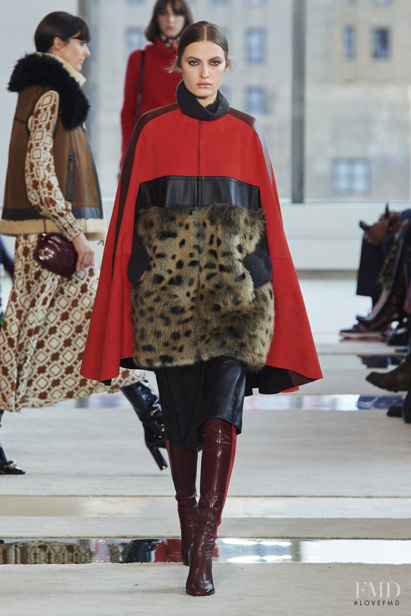 Felice Noordhoff featured in  the Longchamp fashion show for Autumn/Winter 2020
