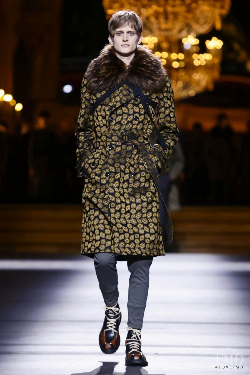 Dries van Noten fashion show for Autumn/Winter 2016