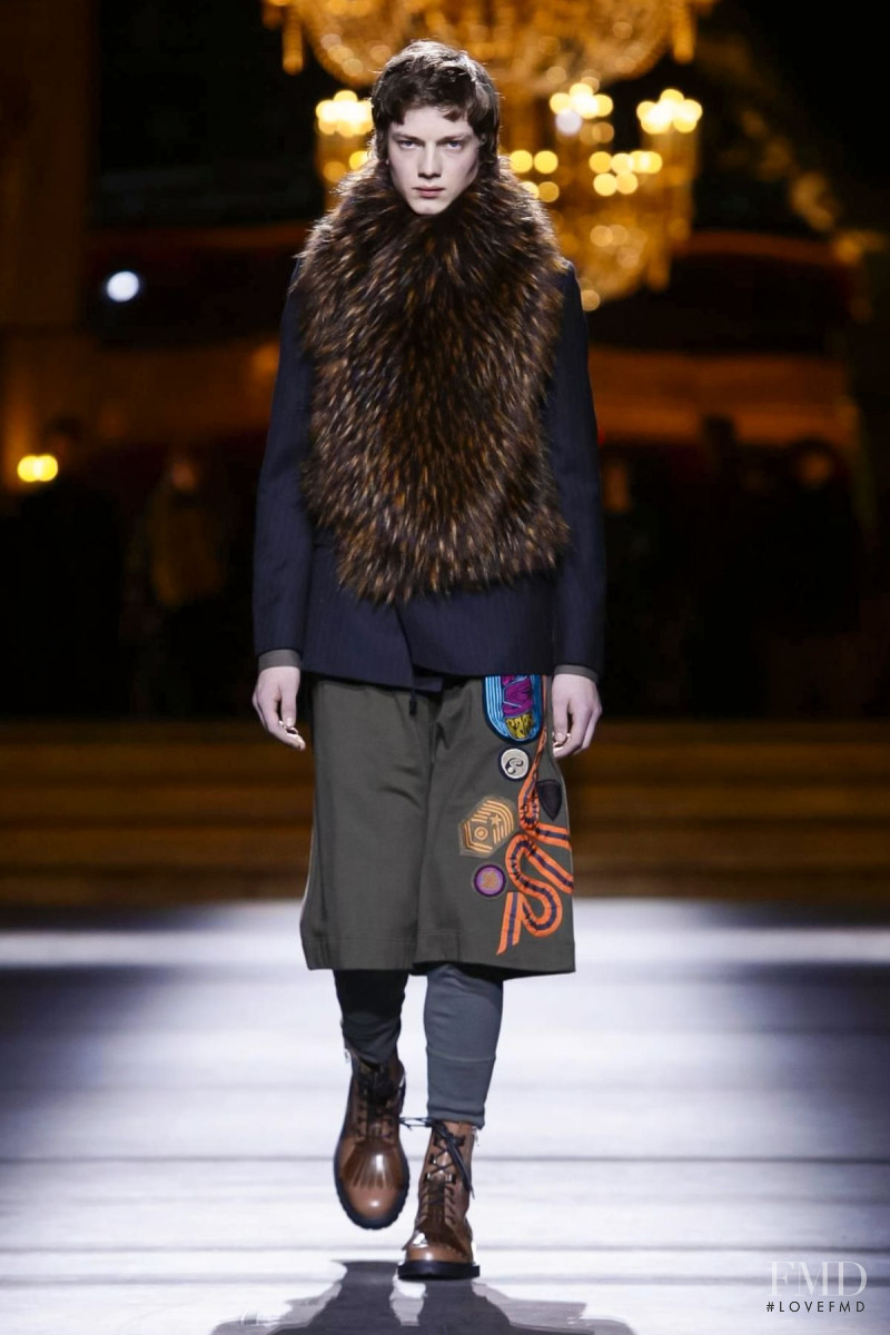 Dries van Noten fashion show for Autumn/Winter 2016