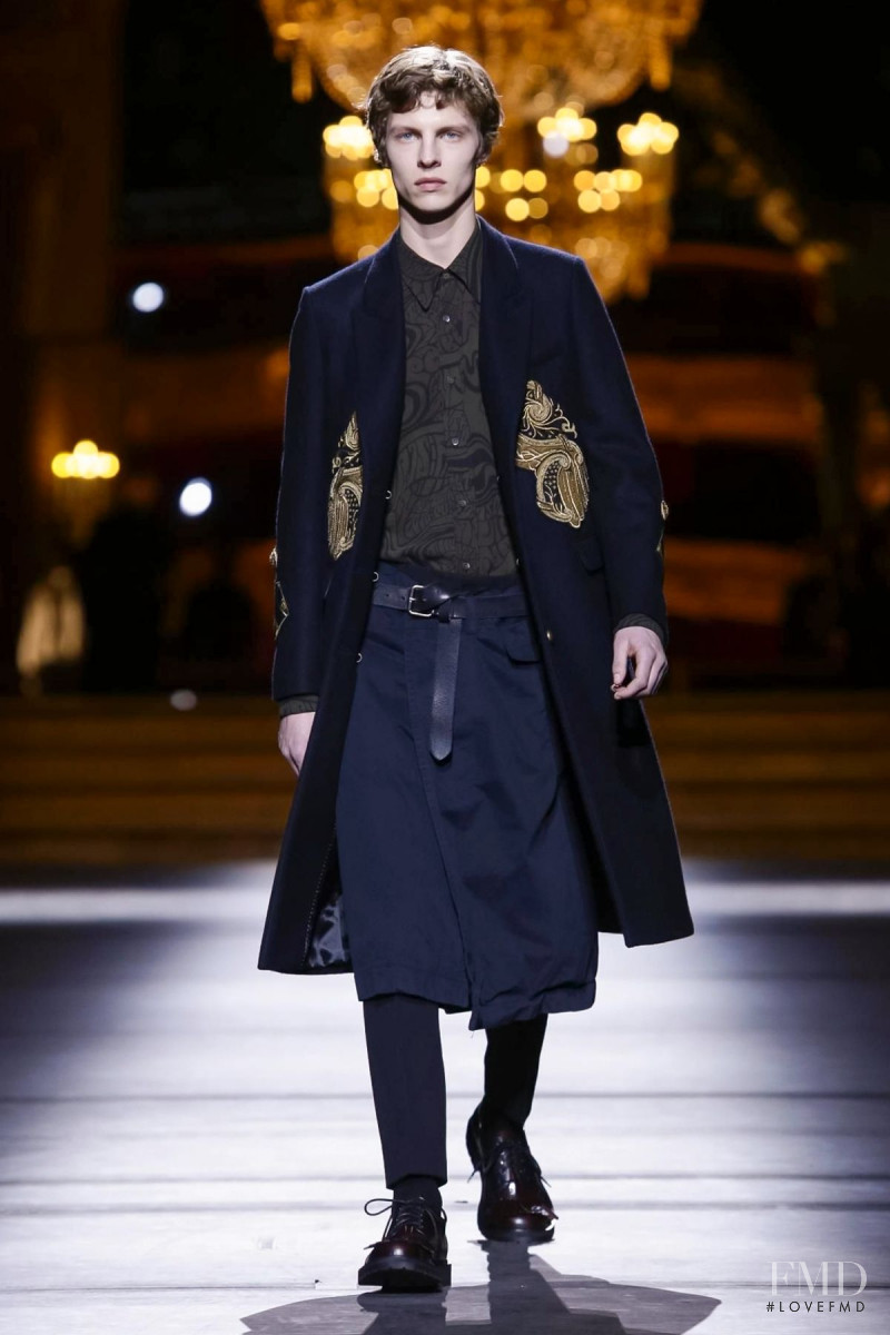 Dries van Noten fashion show for Autumn/Winter 2016