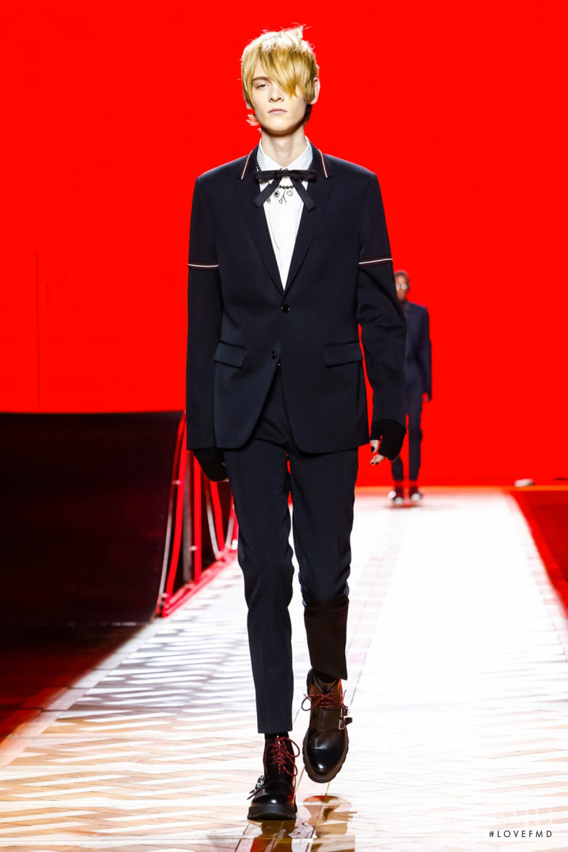 Dior Homme fashion show for Autumn/Winter 2016