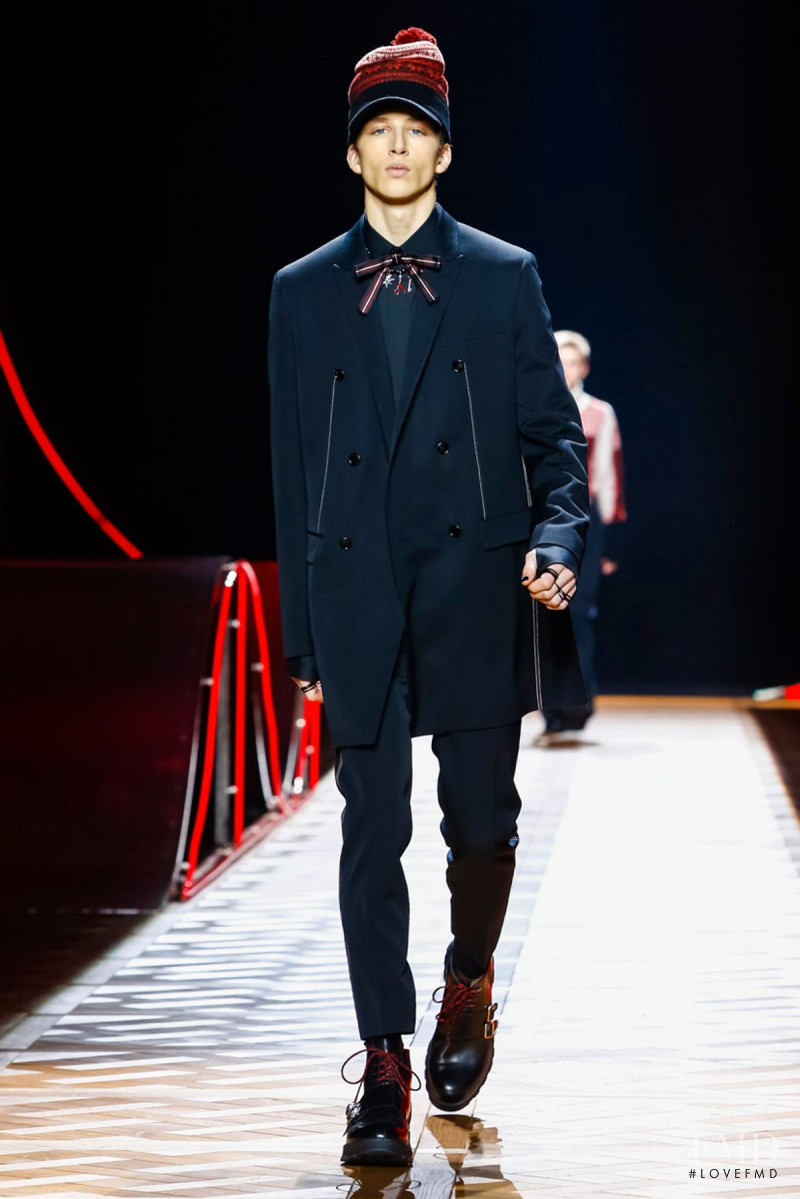 Dior Homme fashion show for Autumn/Winter 2016