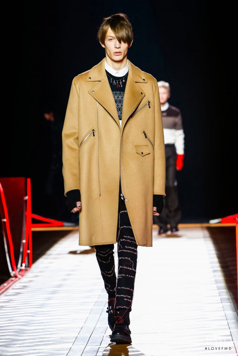 Dior Homme fashion show for Autumn/Winter 2016