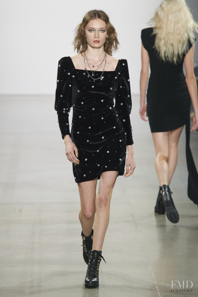 Nicole Miller fashion show for Autumn/Winter 2020