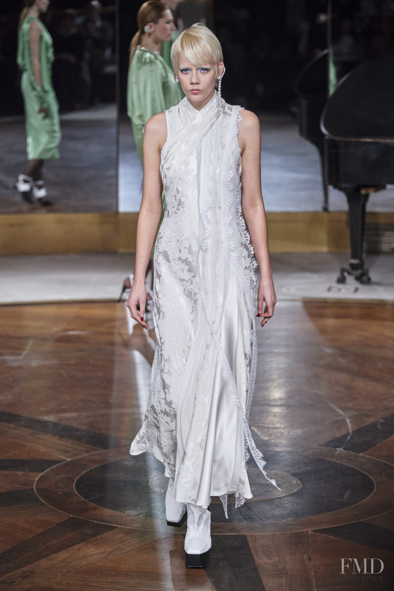 Marjan Jonkman featured in  the Prabal Gurung fashion show for Autumn/Winter 2020