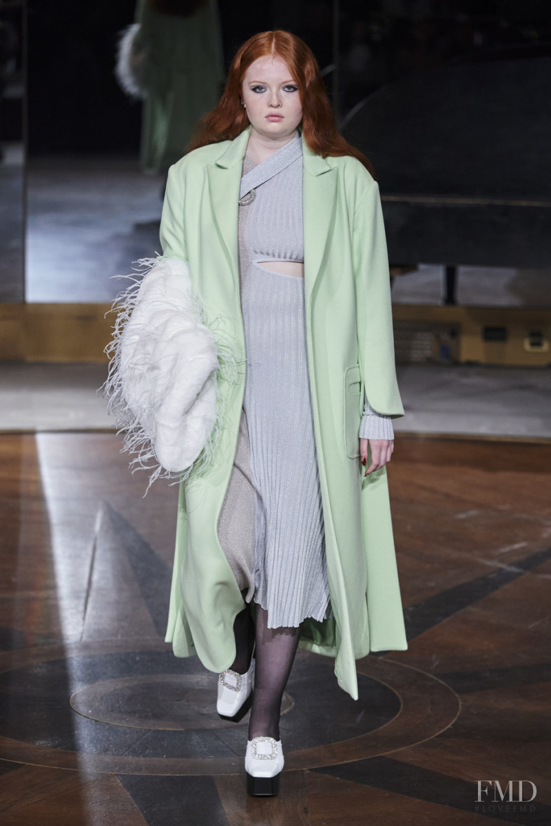 Tess McMillan featured in  the Prabal Gurung fashion show for Autumn/Winter 2020