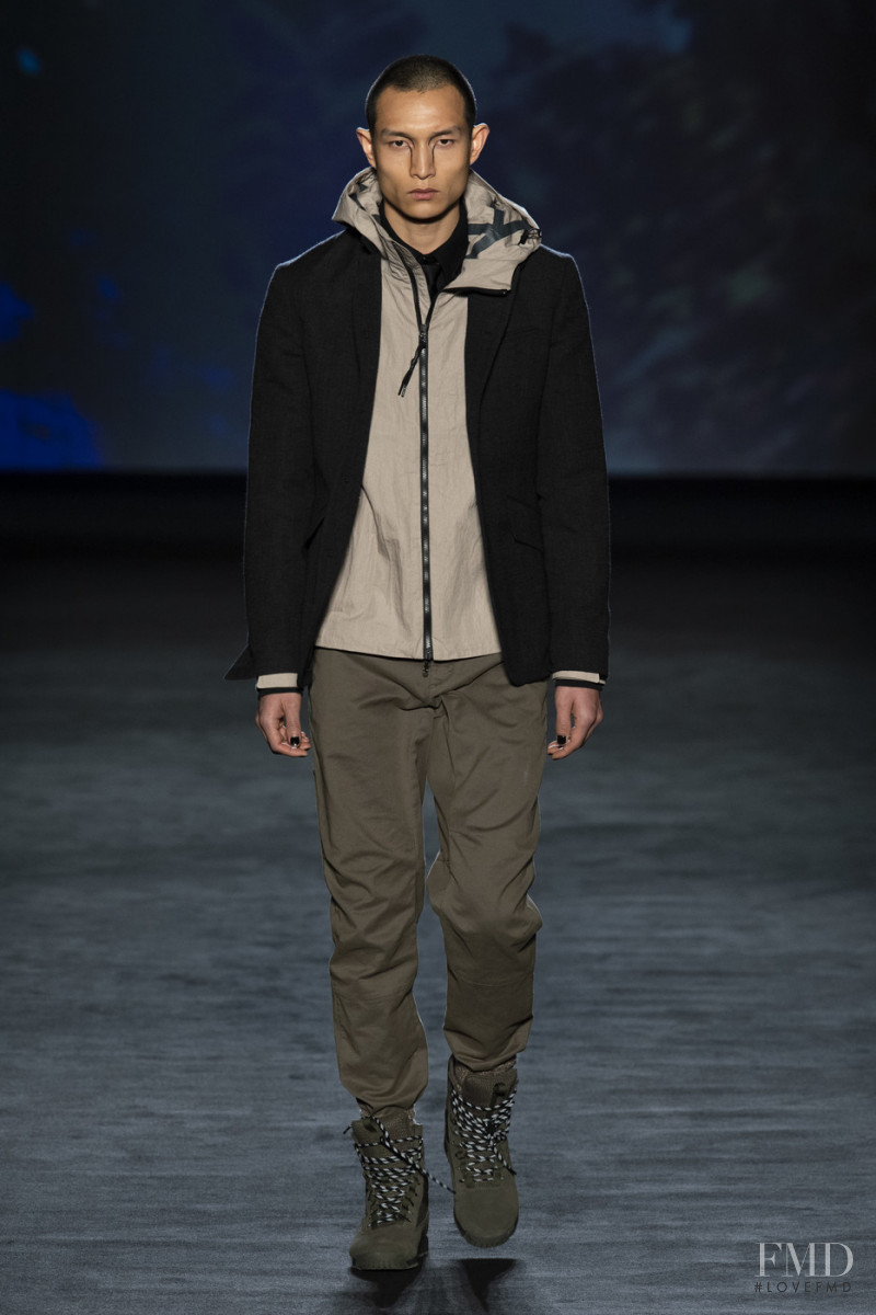 Zhang Wenhui featured in  the rag & bone fashion show for Autumn/Winter 2020