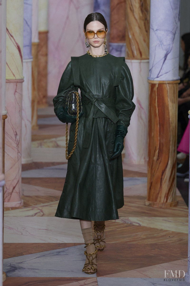Vika Reza featured in  the Ulla Johnson fashion show for Autumn/Winter 2020